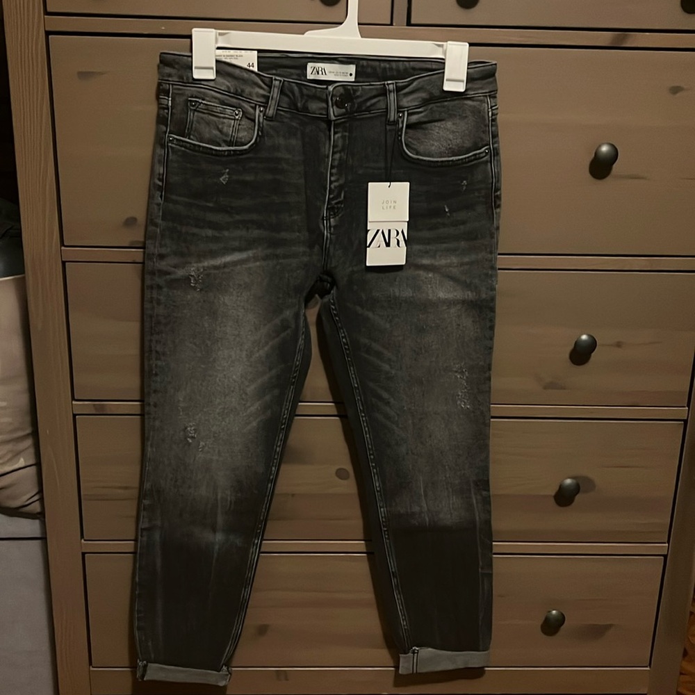 The 80’s skinny in highway black ZARA jeans